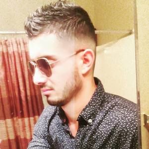 Meet your Posher, Daniel